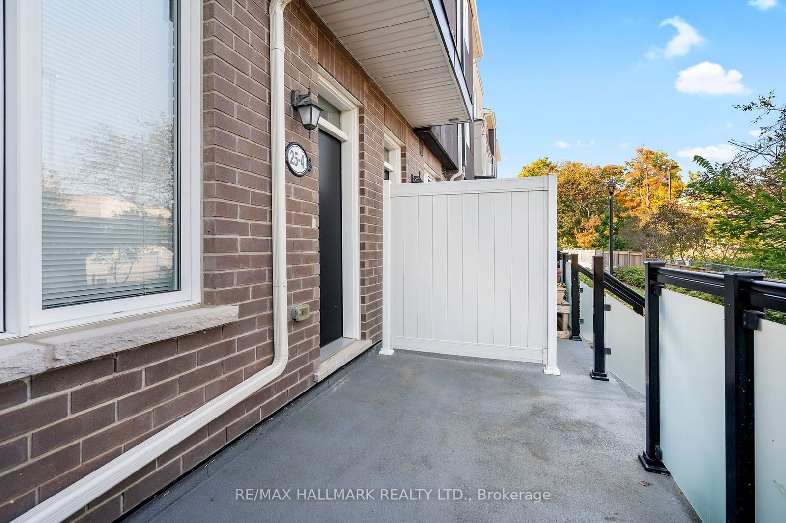 25 Heron Park Pl, unit 4 for rent