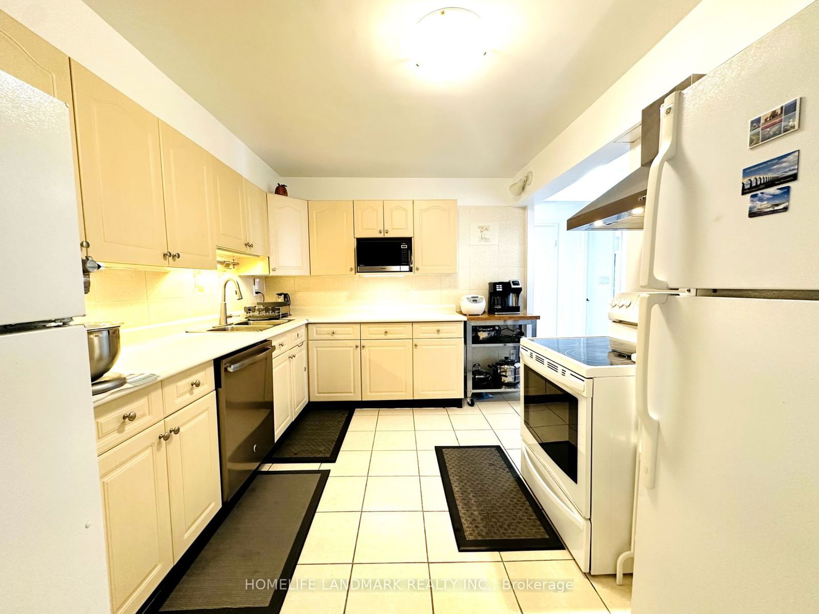 75 Bamburgh Circ, unit 1018 for sale - image #35