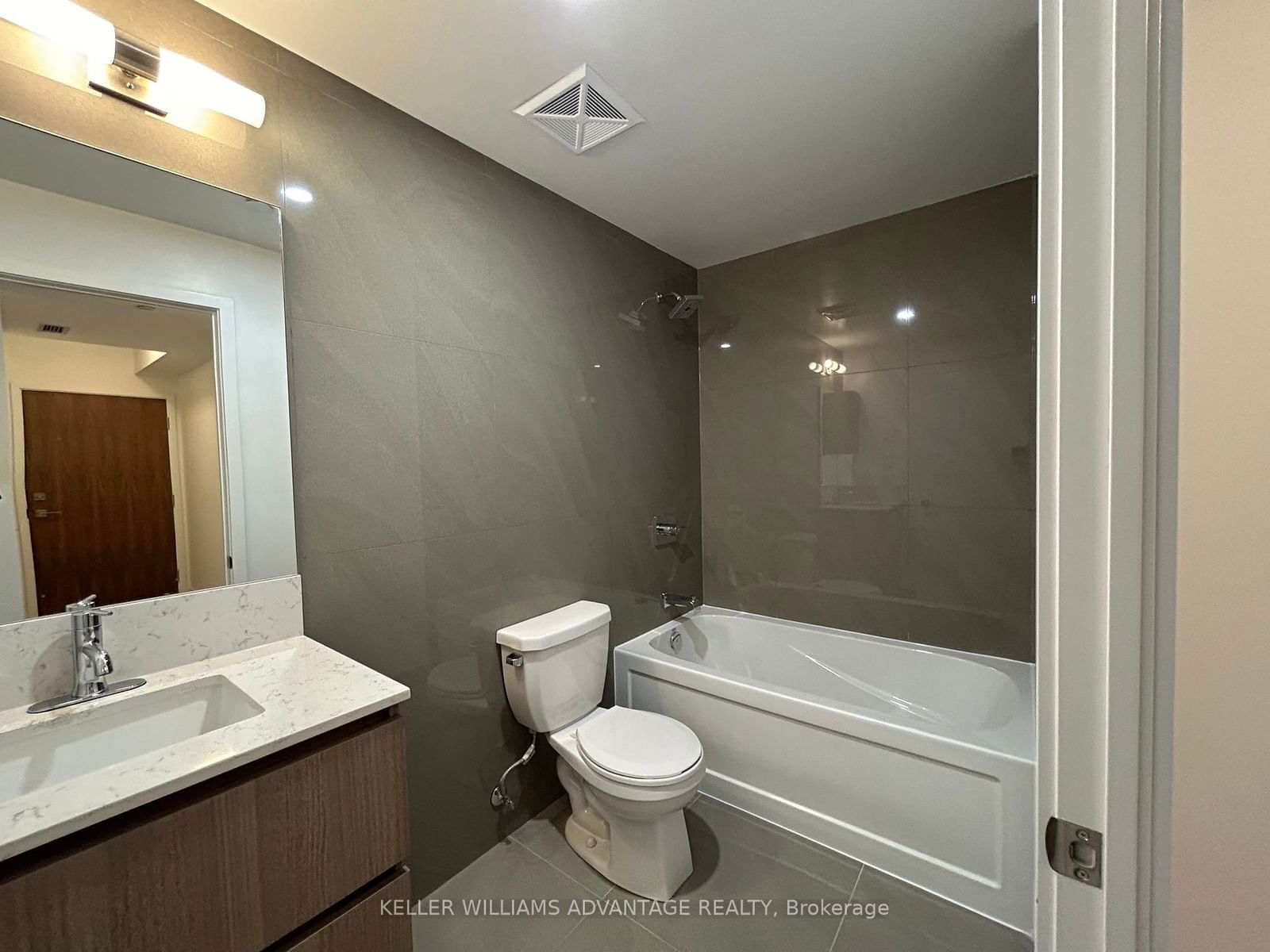 45 Baseball Pl, unit 407 for rent - image #7