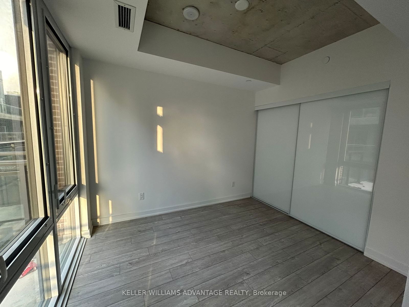 45 Baseball Pl, unit 407 for rent - image #9