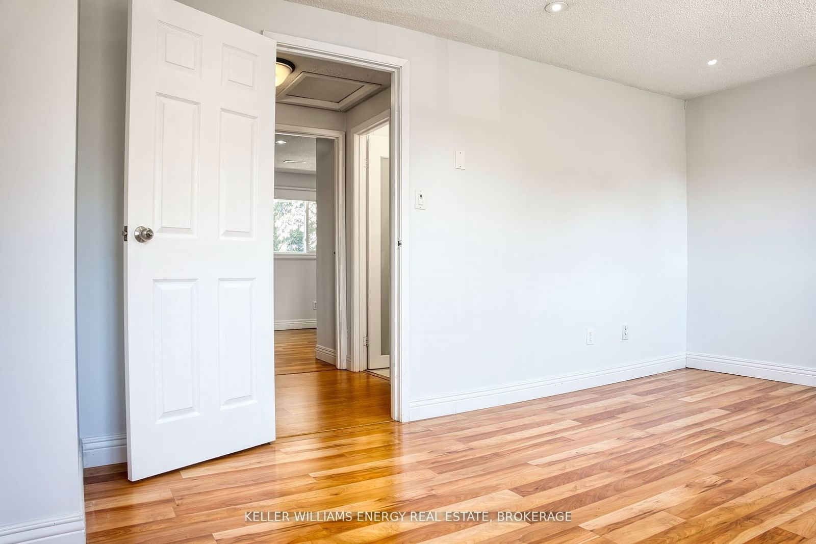 21 Parker Cres, unit 32 for sale - image #20