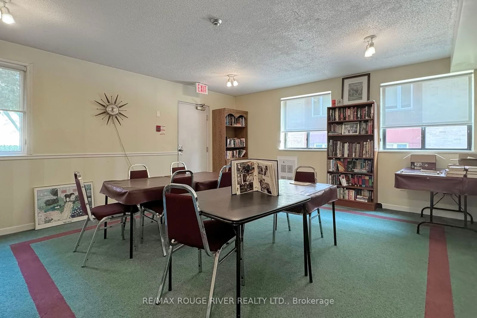 3734 St Clair Ave E, unit 303 for sale - image #18