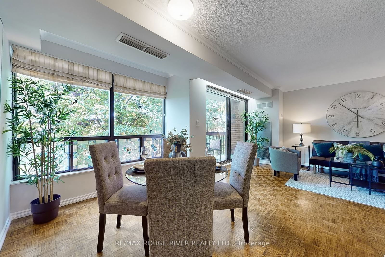 3734 St Clair Ave E, unit 303 for sale - image #6