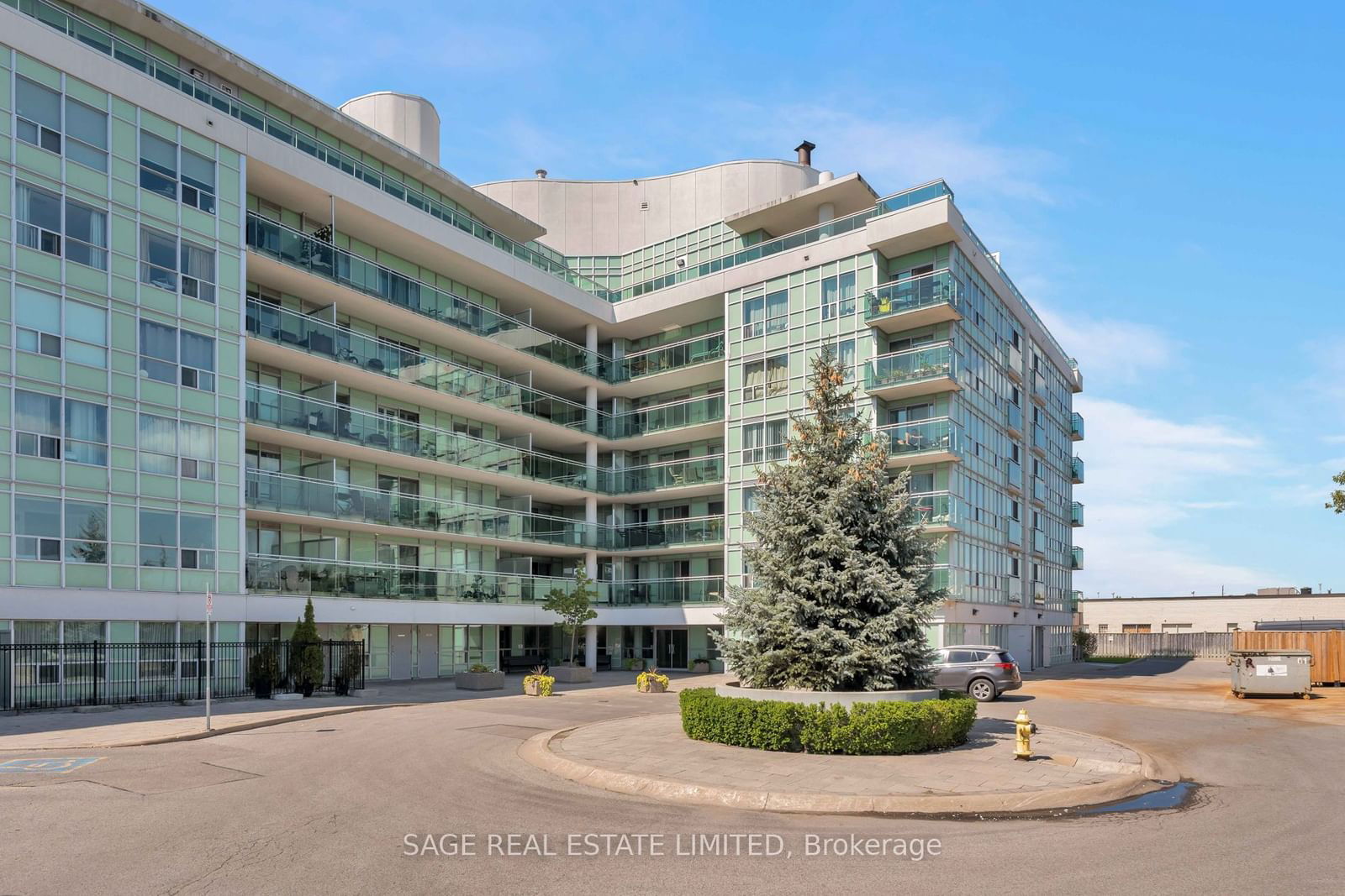 60 Fairfax Cres, unit 309 for sale - image #37