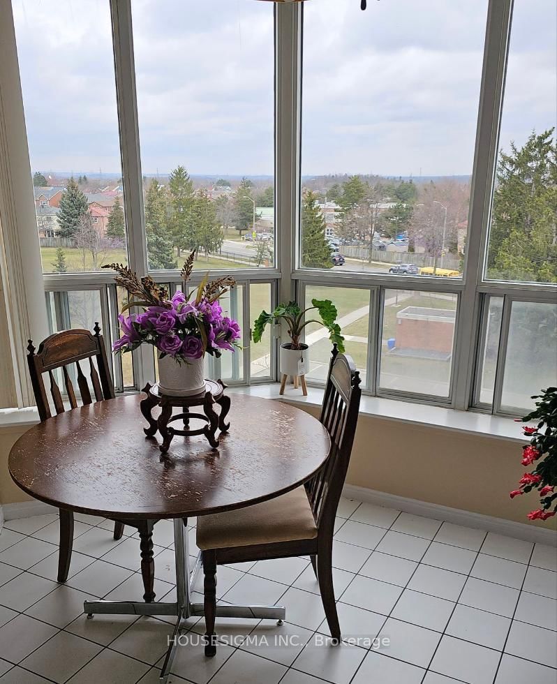 410 Mclevin Ave, unit 403 for sale - image #8