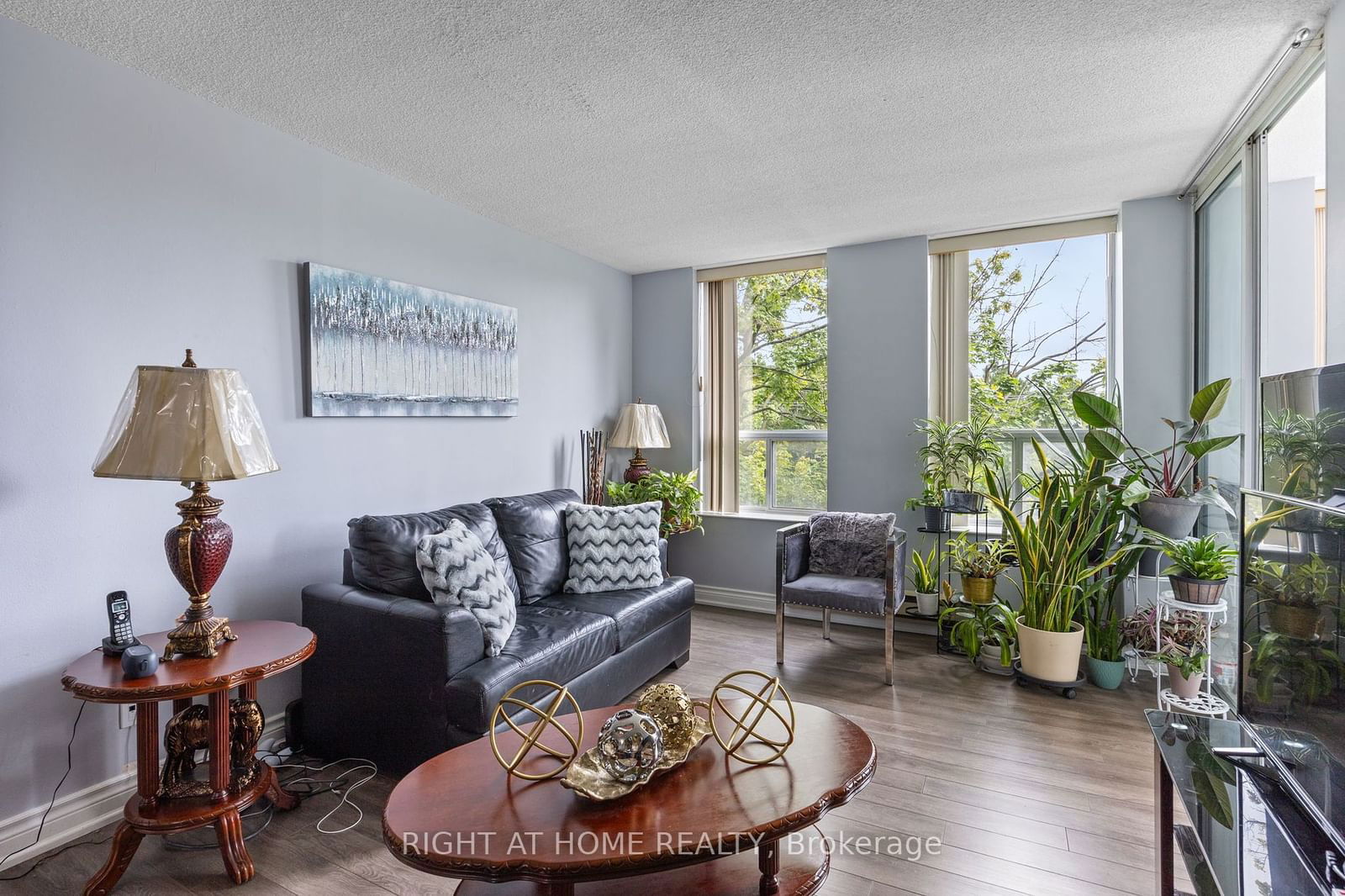 330 Mccowan Rd, unit 212 for sale - image #5