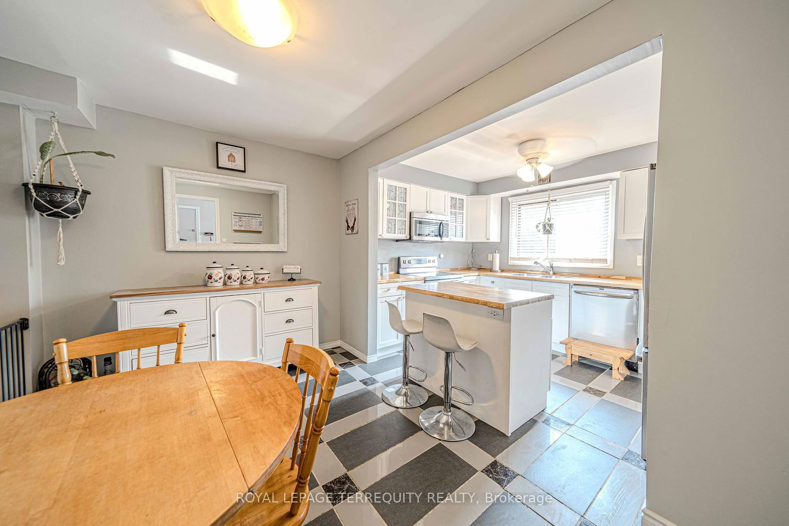 960 Glen St, unit 56 for sale - image #8