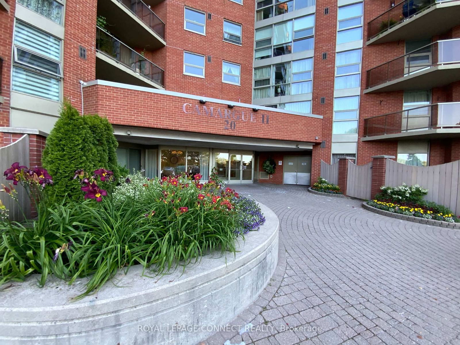 20 Dean Park Rd, unit 619 for rent - image #2