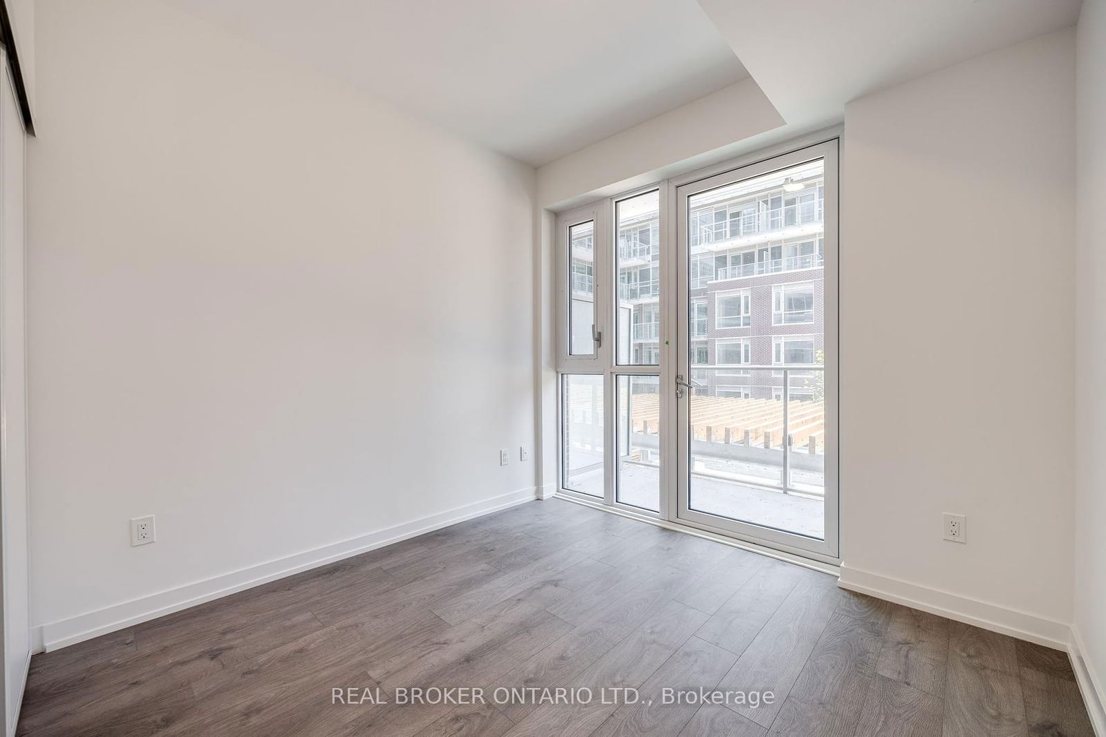 150 Logan Ave, unit 223 for rent - image #11