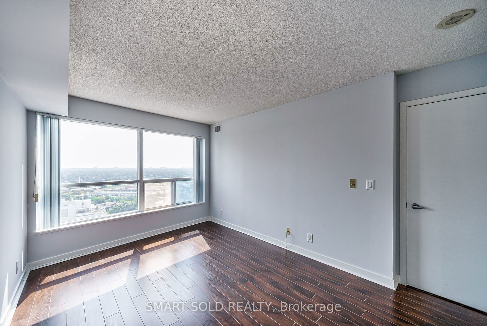 38 Lee Centre Dr, unit 2307 for sale - image #15