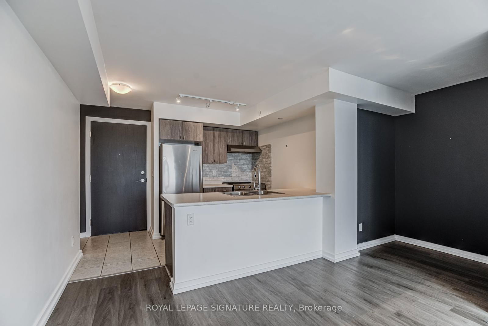 8 Trent Ave, unit 1013 for rent - image #7