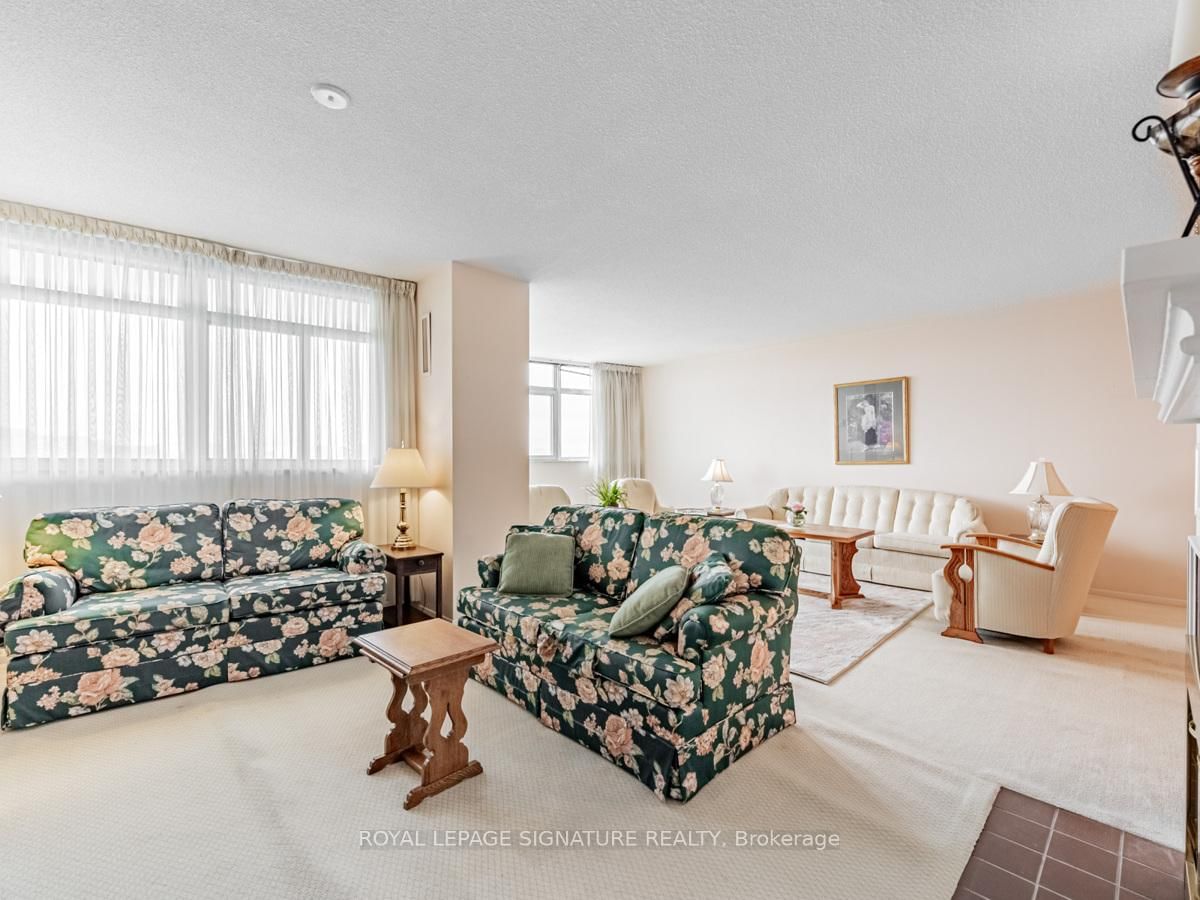 3151 Bridletowne Circ, unit 1901 for sale - image #7