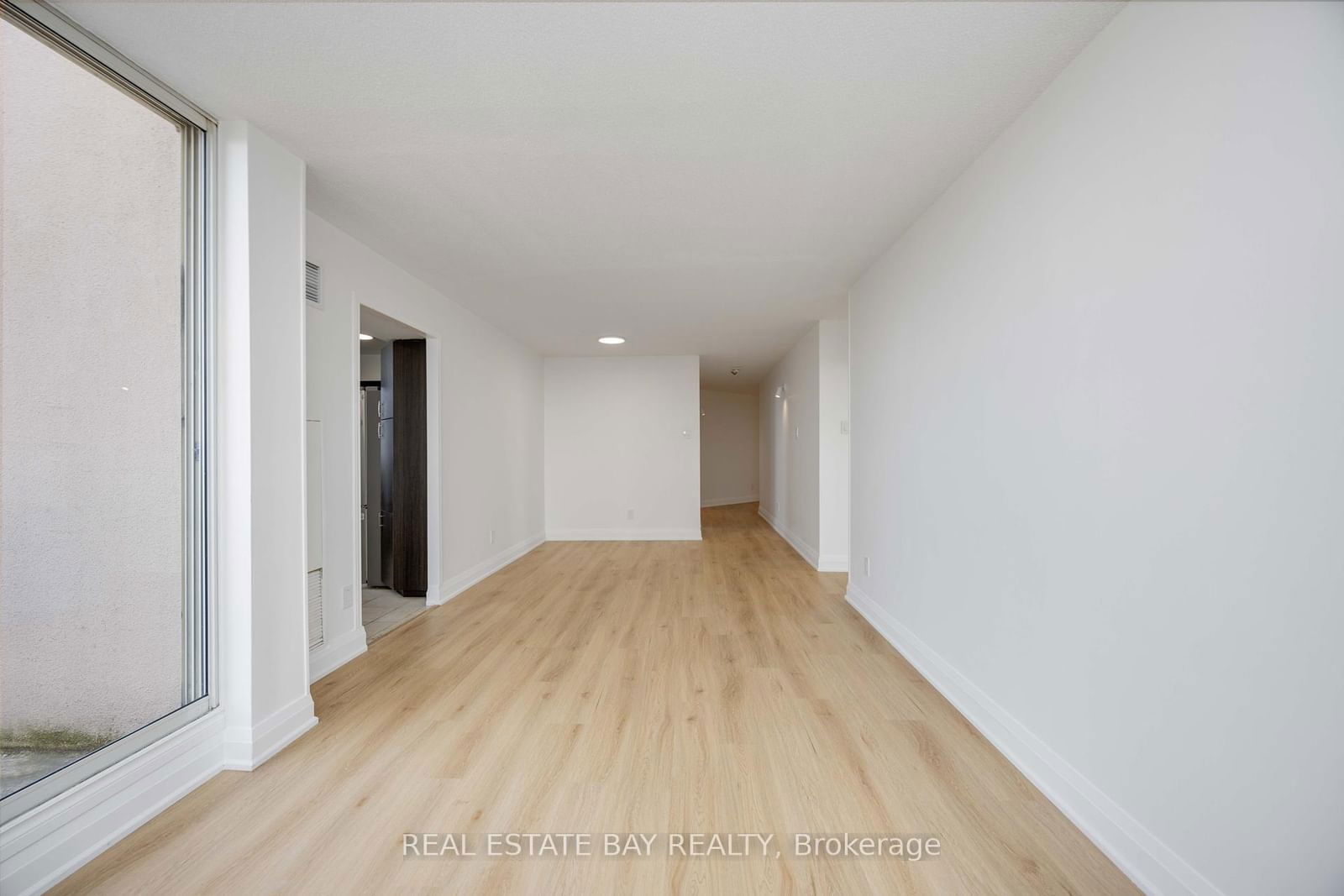 2 Westney Rd N, unit PH 206 for sale - image #13