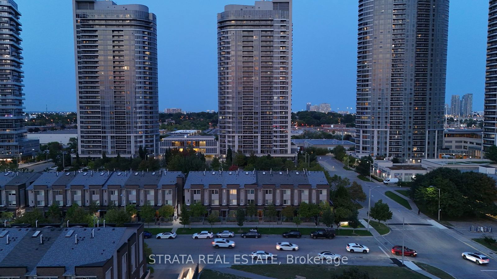 Village Green Square Townhomes, Scarborough, Toronto