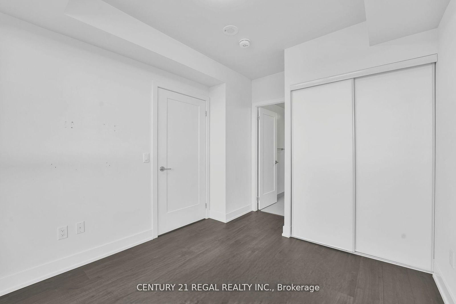 2550 Simcoe St N, unit 2518 for rent