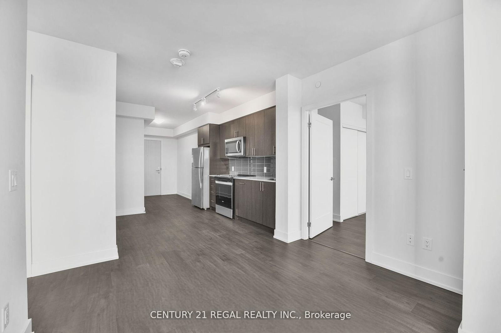 2550 Simcoe St N, unit 2518 for rent