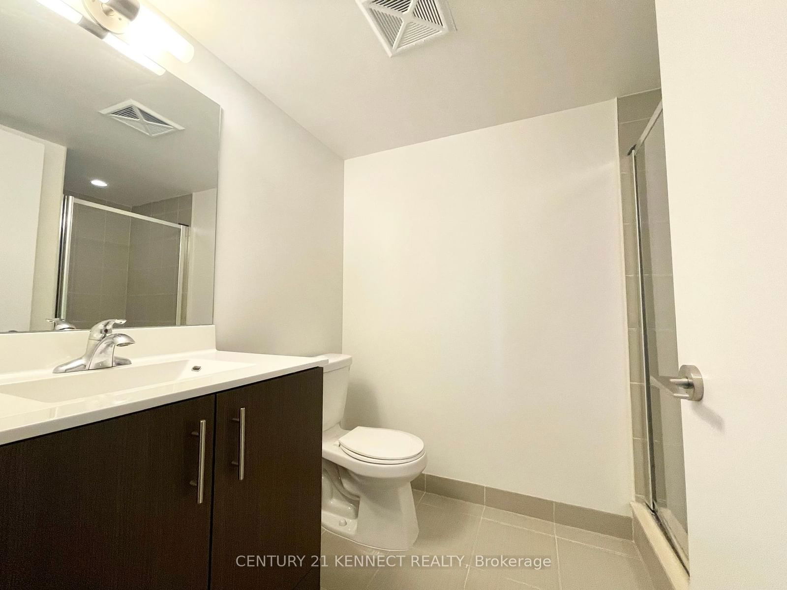 255 Village Green Sq, unit 1703 for rent - image #8