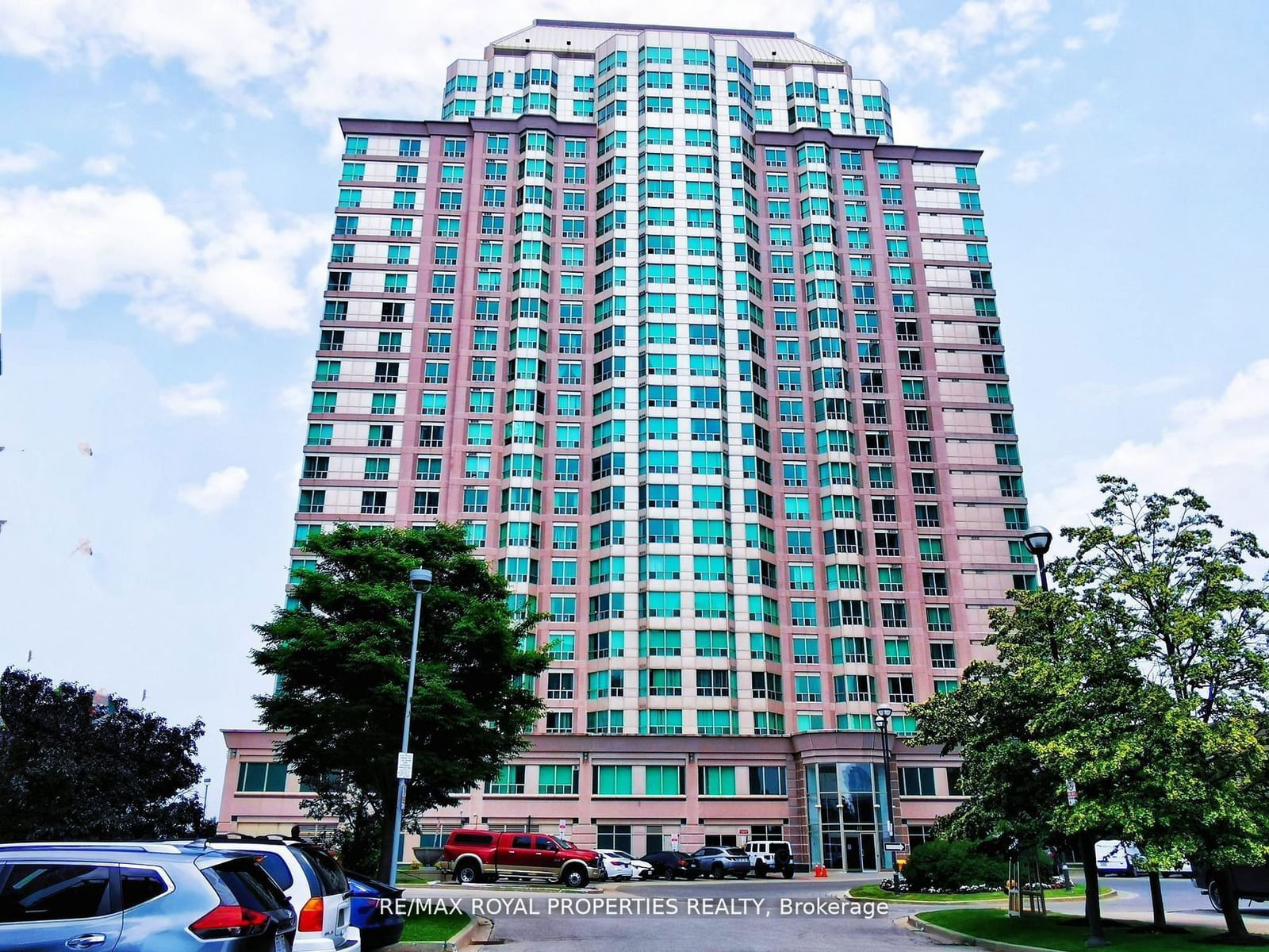 11 Lee Centre Dr, unit 1002 for rent