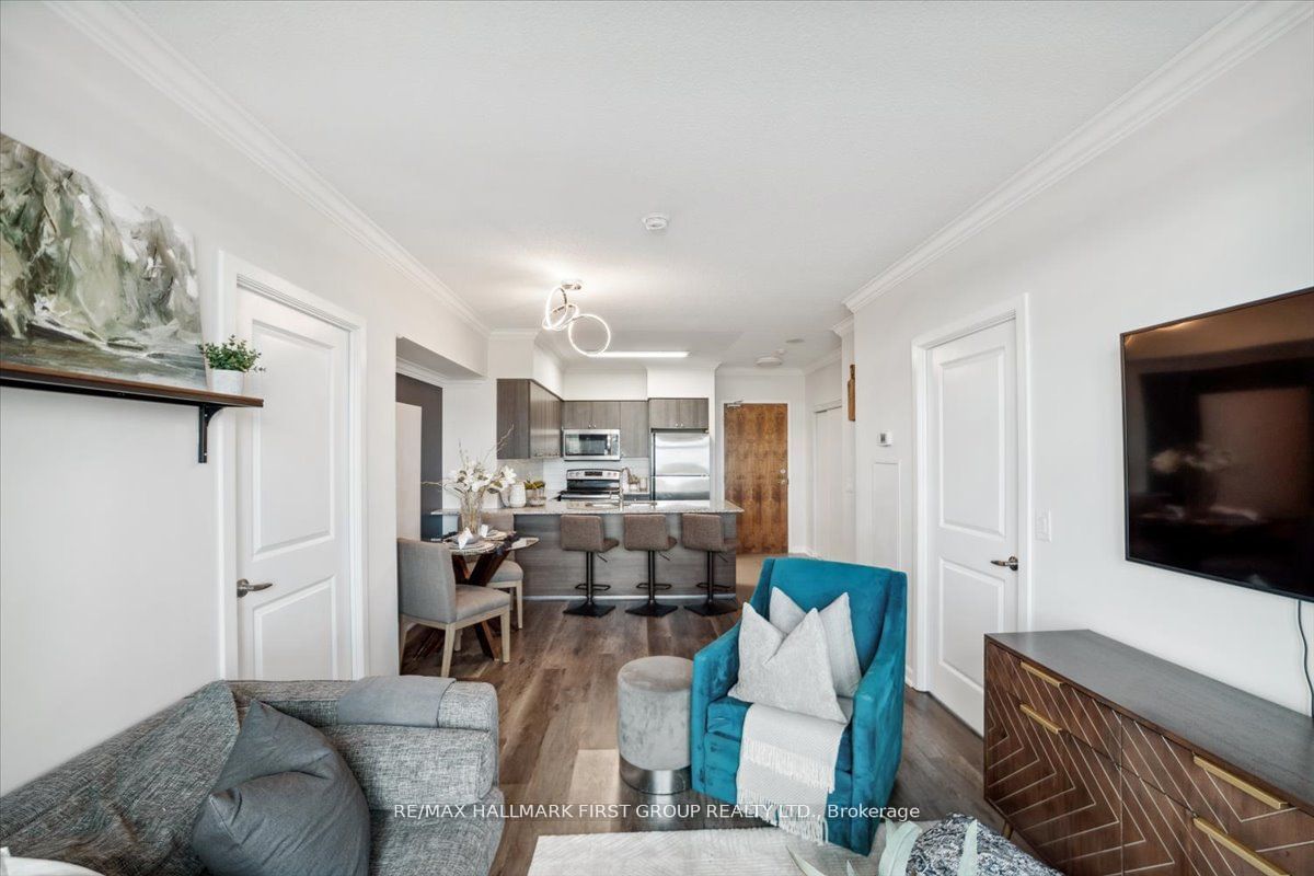 1235 Bayly St, unit 309 for sale - image #4