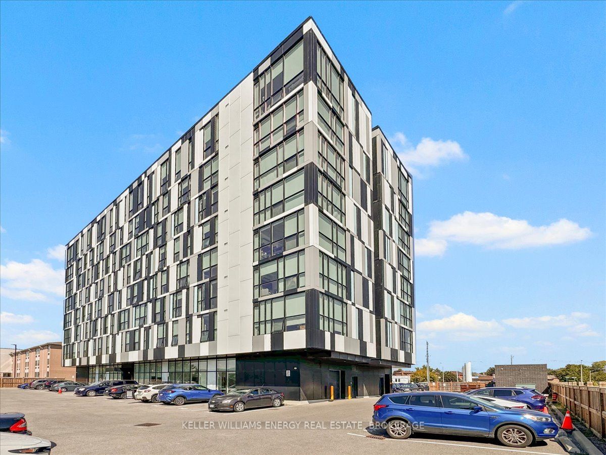 1900 Simcoe St N, unit 536 for sale