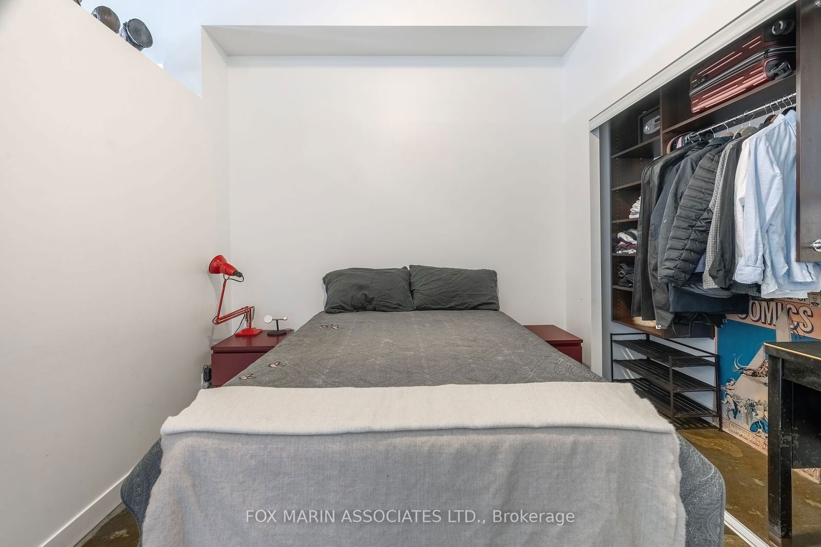 201 Carlaw Ave, unit 611 for rent - image #3