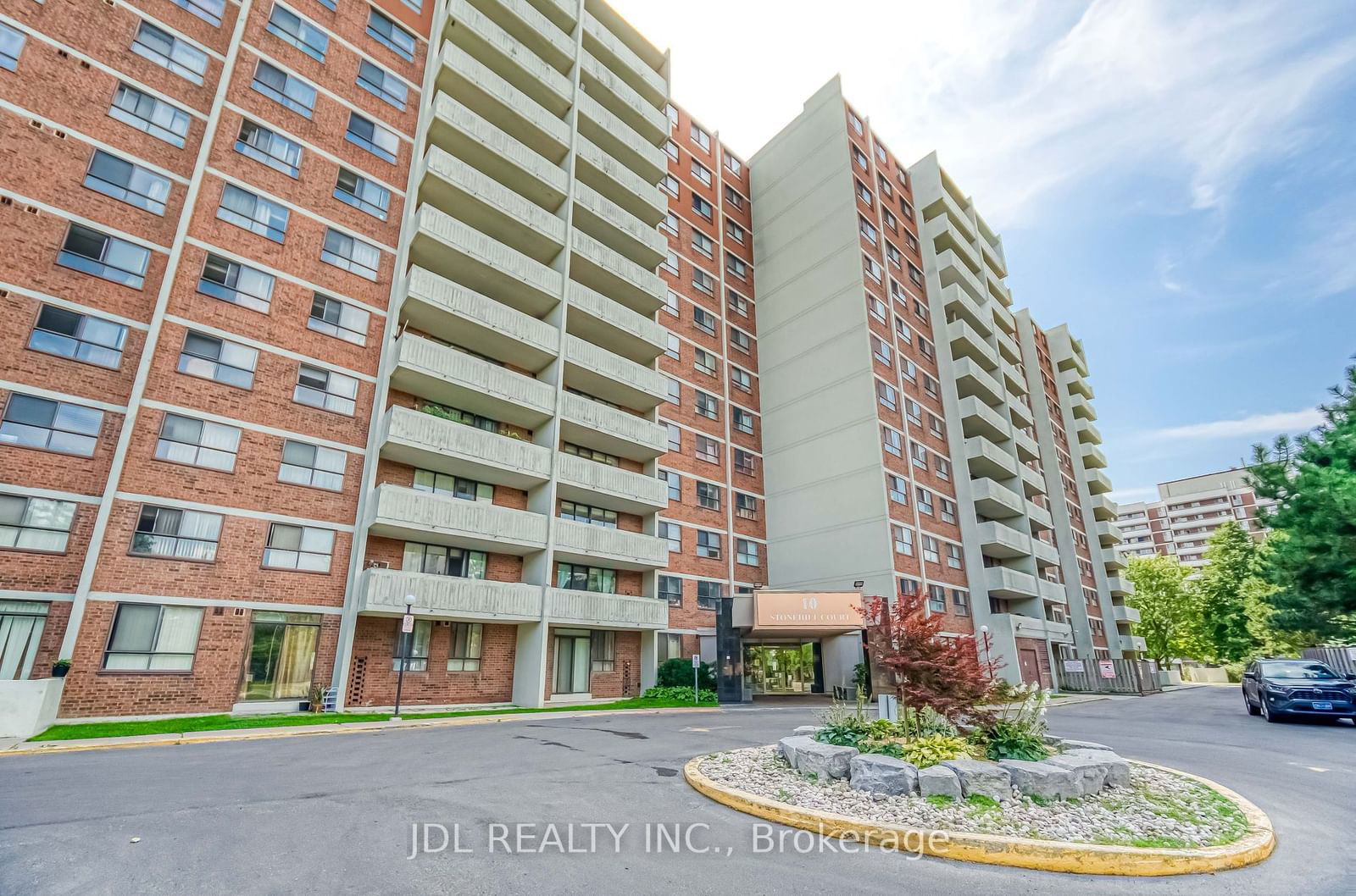 10 Stonehill Crt, unit 1009 for rent