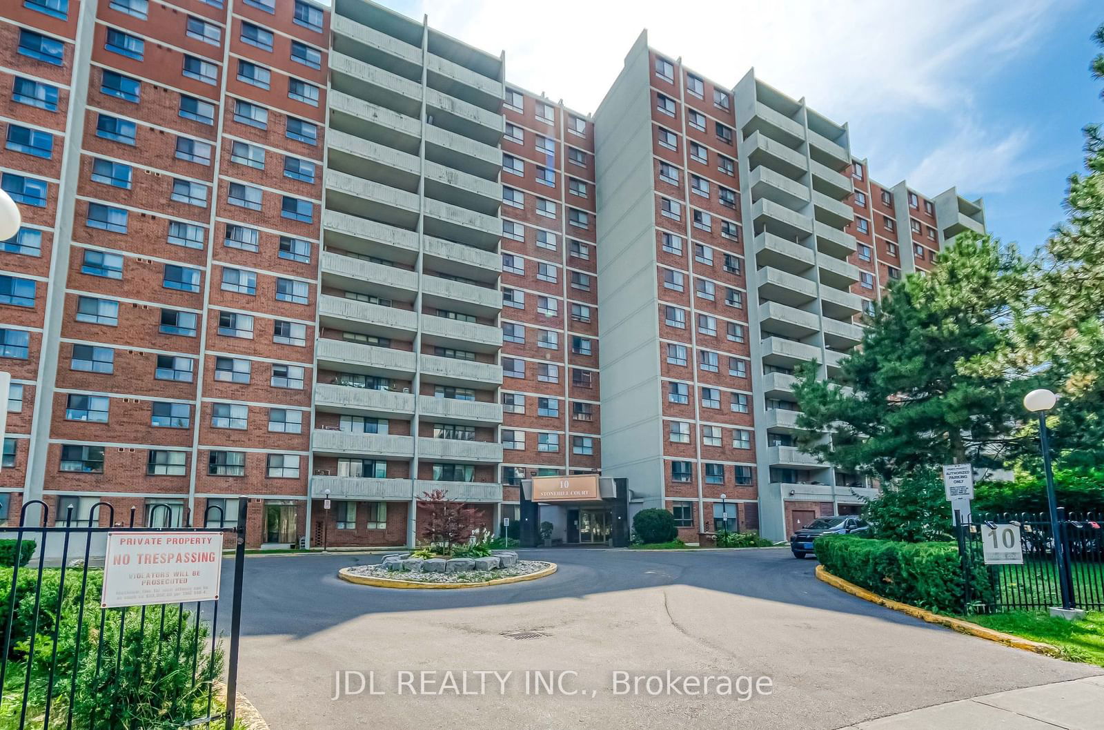 10 Stonehill Crt, unit 1009 for rent