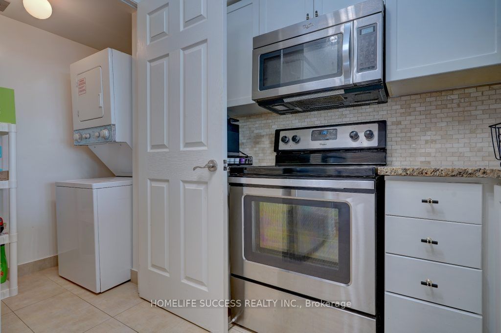 88 Grangeway Ave, unit 2902 for sale - image #8