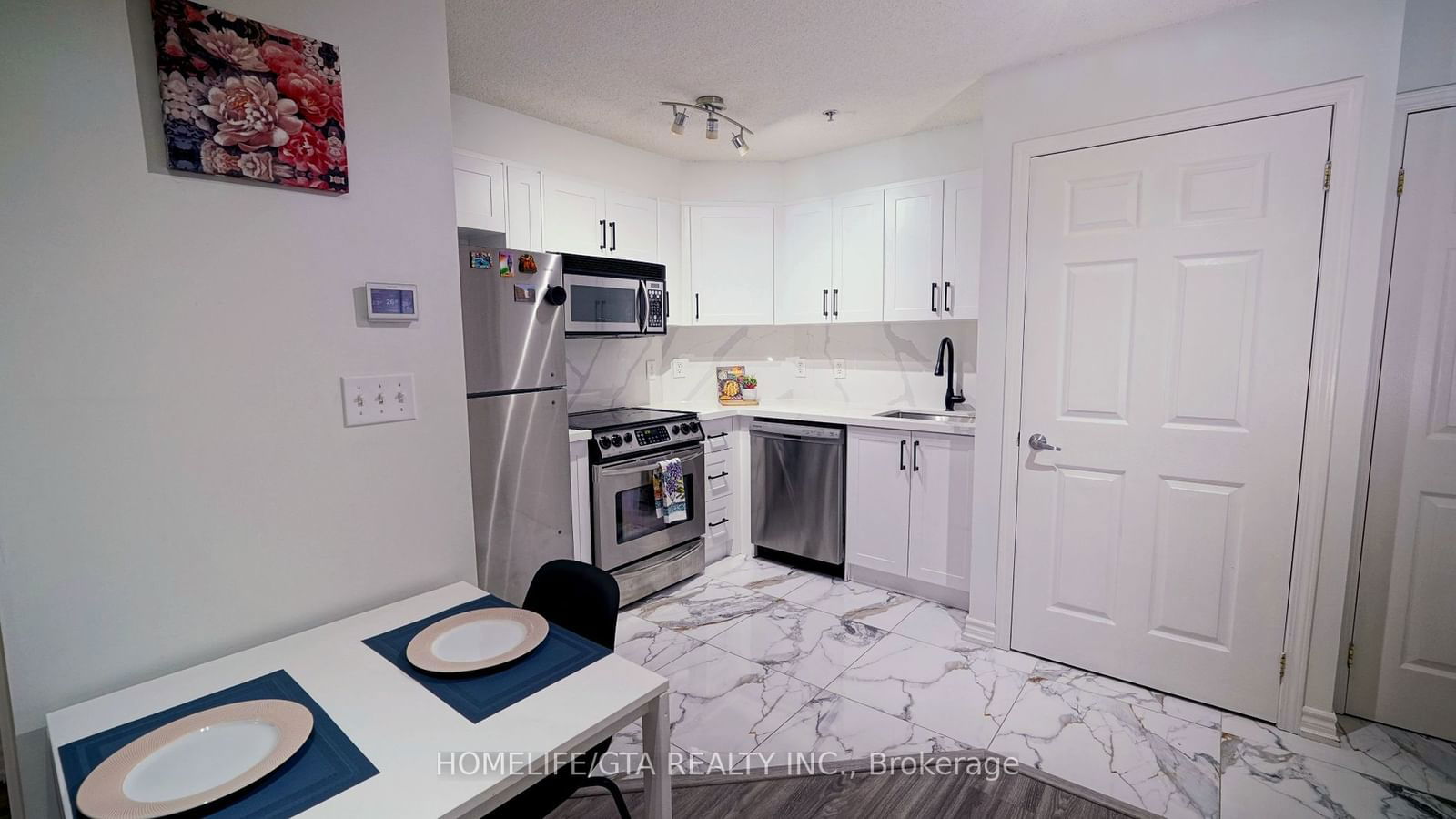 5235 Finch Ave E, unit 324 for sale - image #2