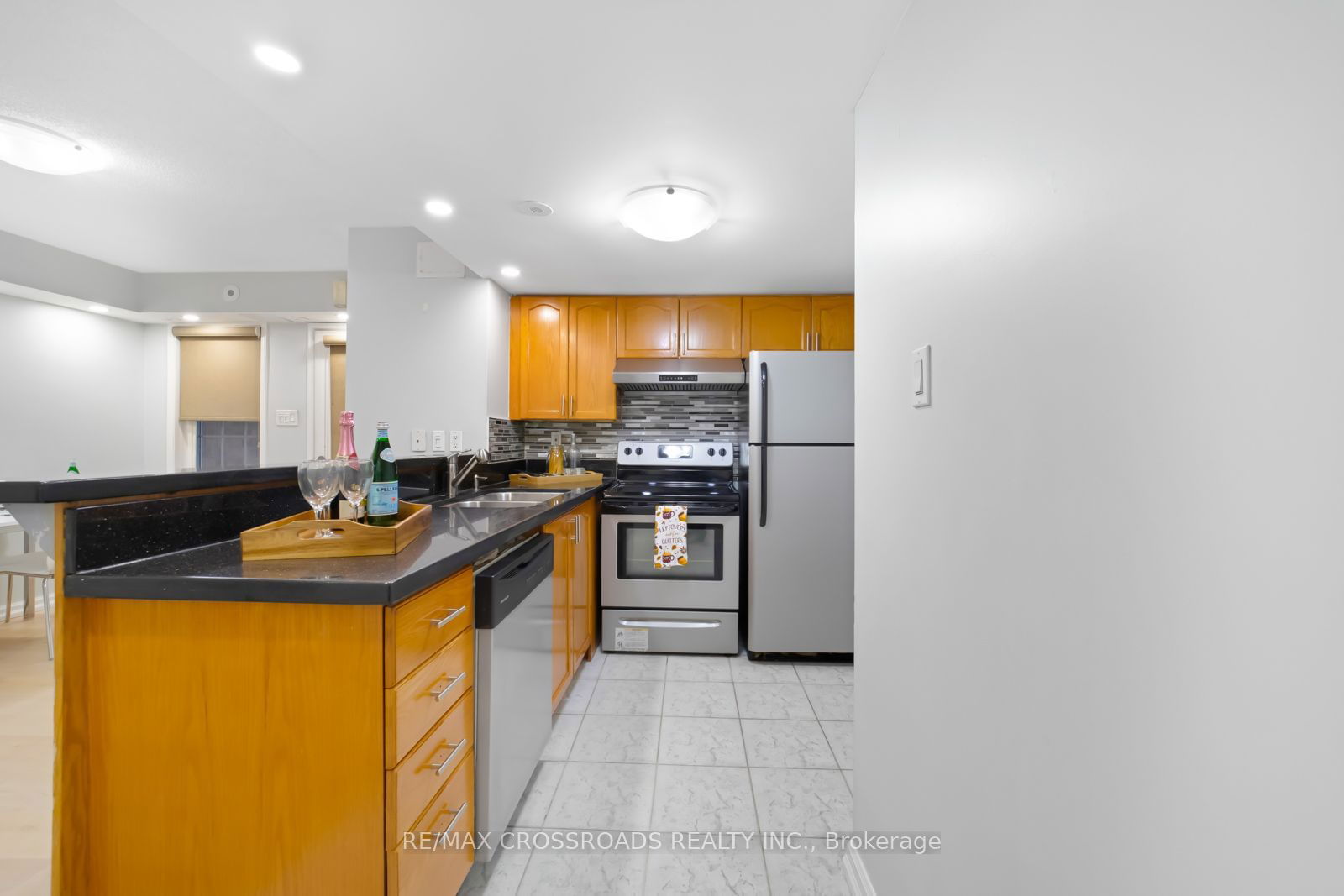 200 Mclevin Ave, unit 96 for sale - image #6