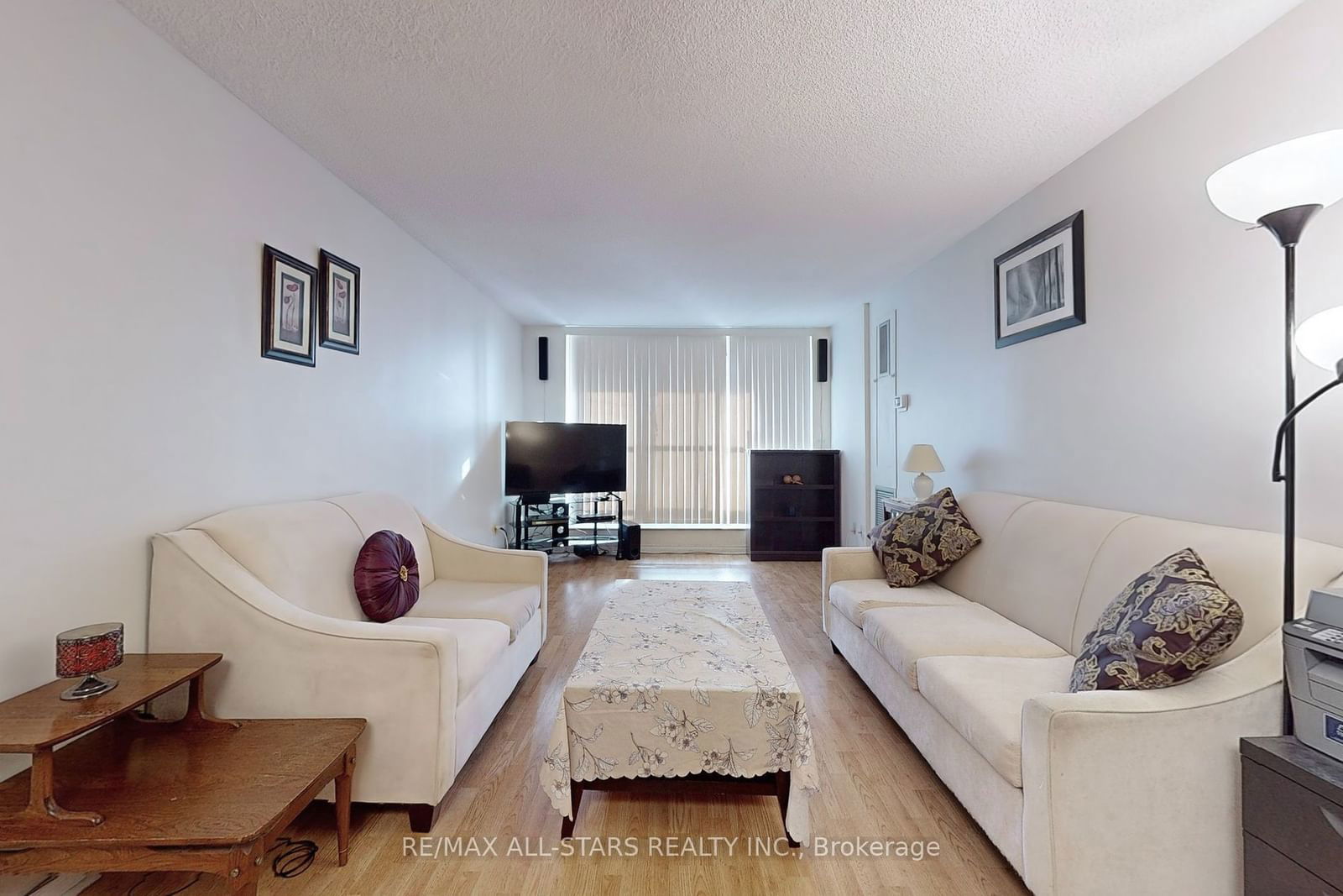 1275 Markham Rd, unit 605 for sale - image #4