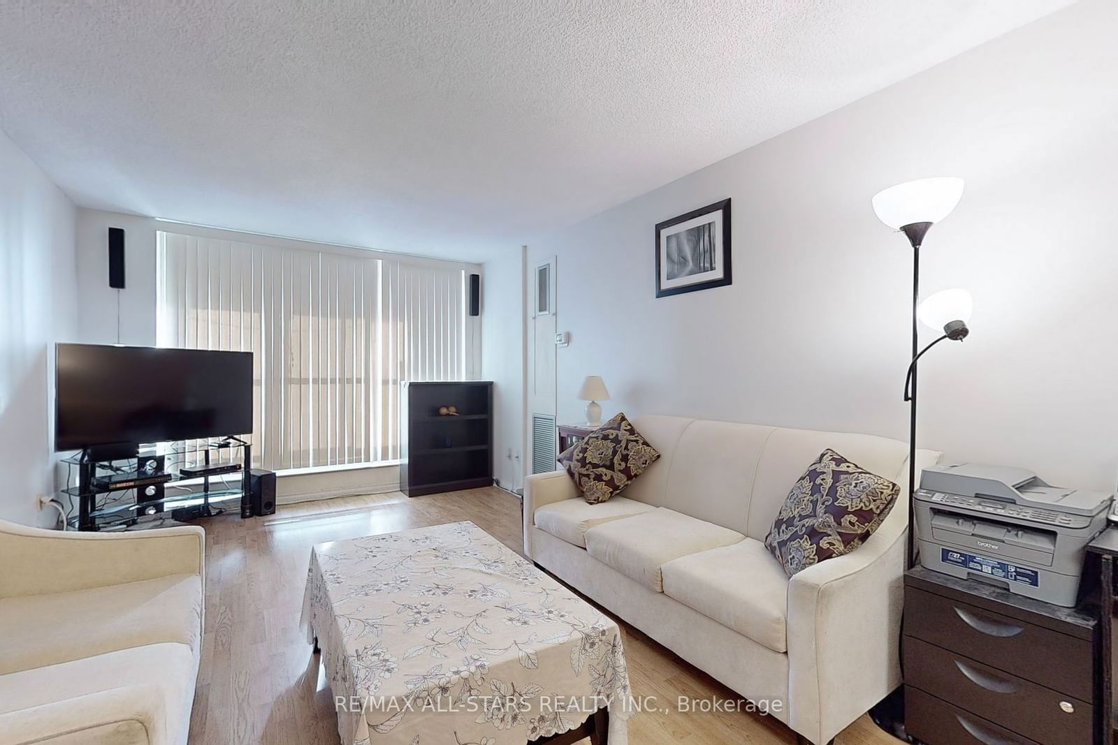 1275 Markham Rd, unit 605 for sale - image #8