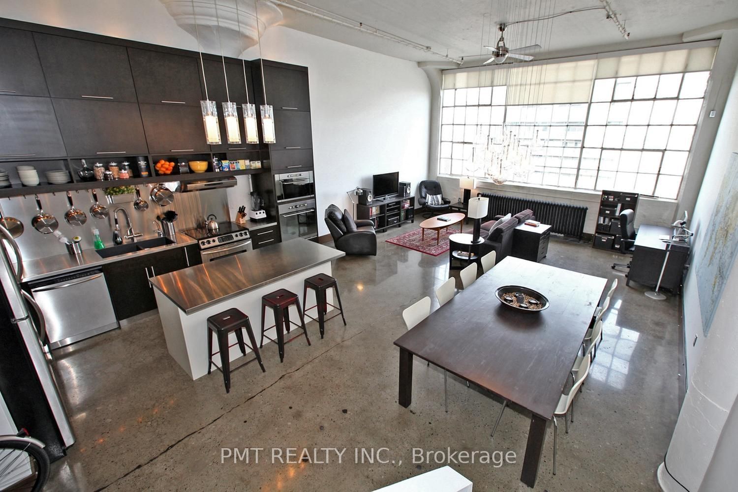 245 Carlaw Ave, unit 503 for rent - image #7