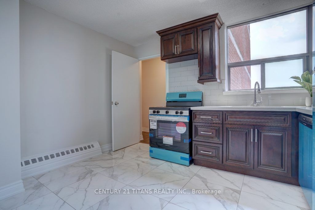 100 Wingarden Crt W, unit 1715 for sale - image #17