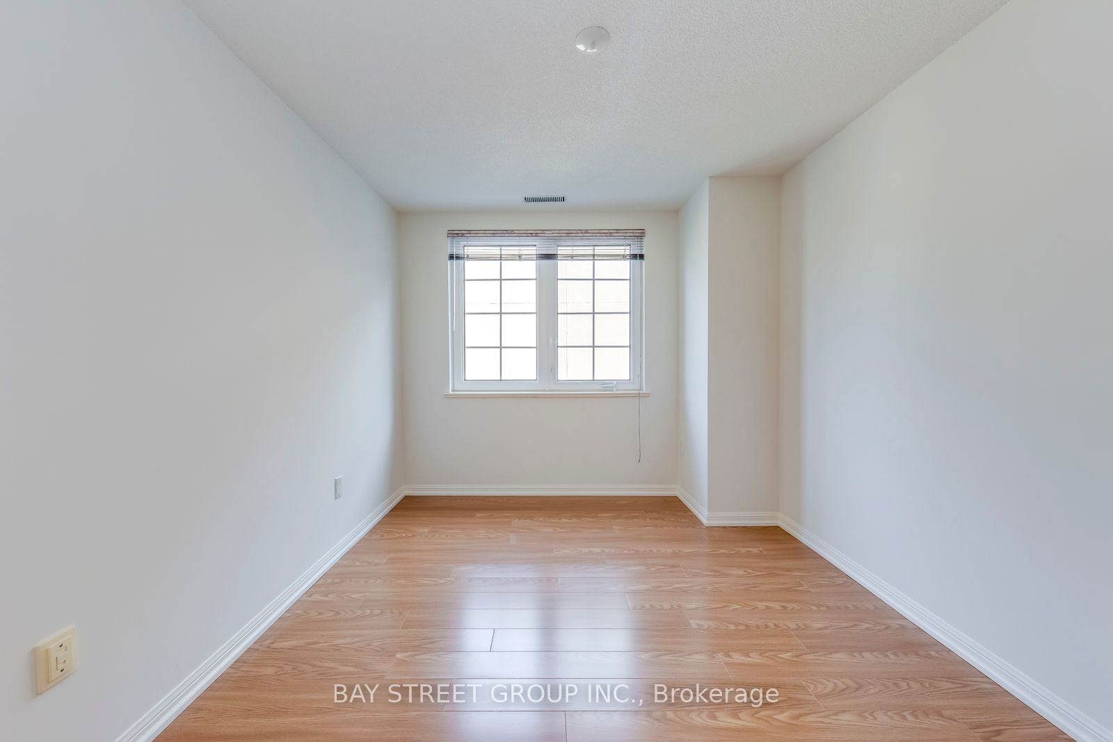 188 Bonis Ave, unit 807 for sale - image #25