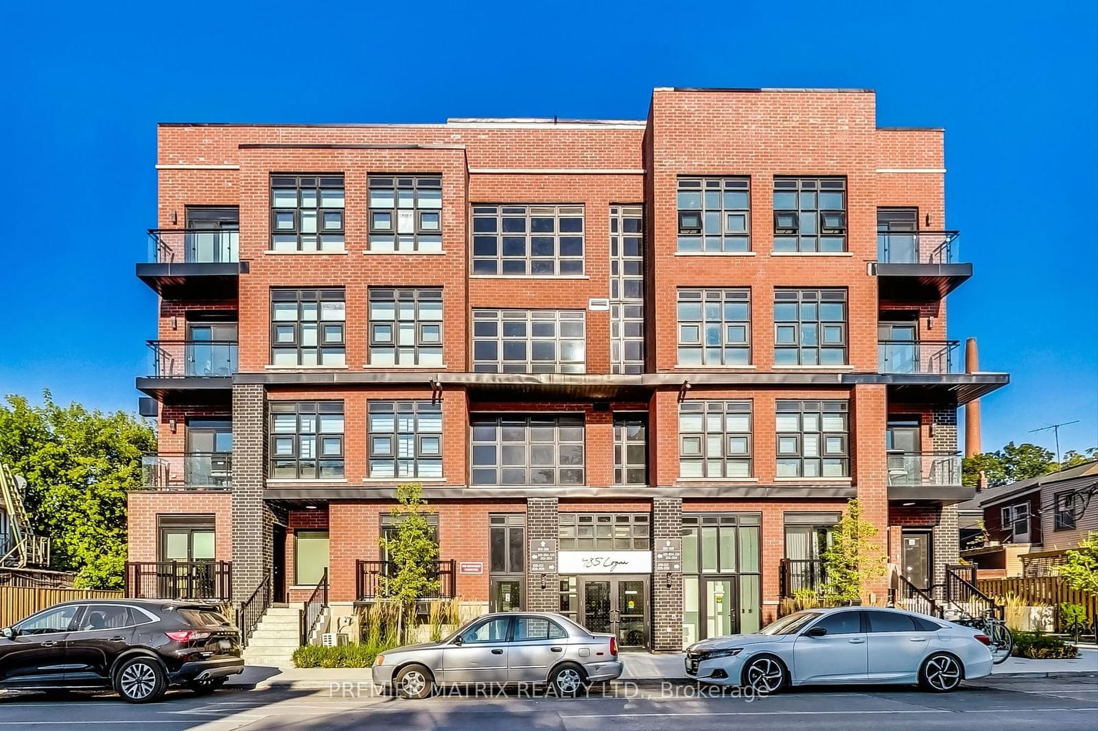 485 Logan Ave, unit 114 for sale