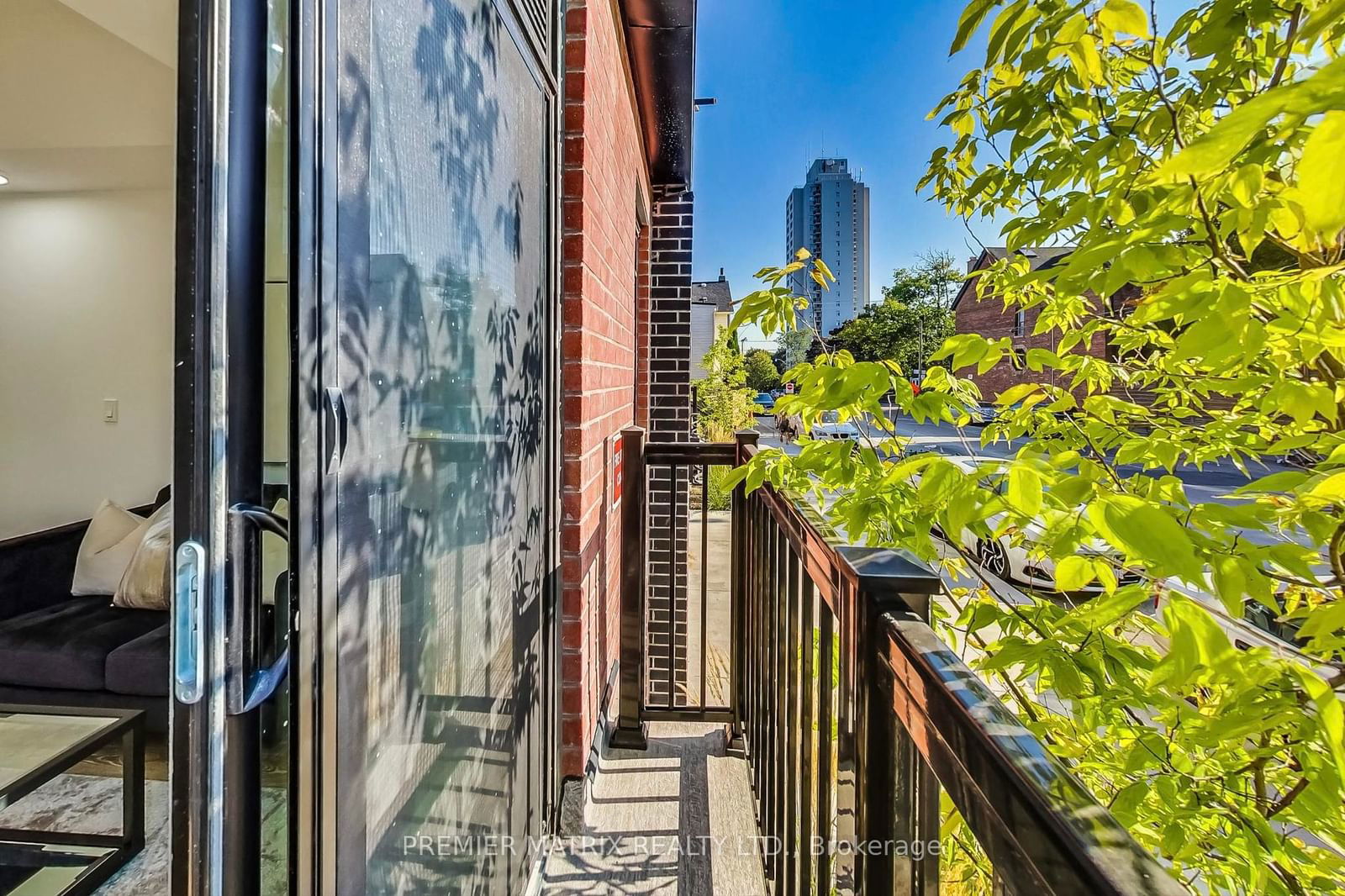 485 Logan Ave, unit 114 for sale