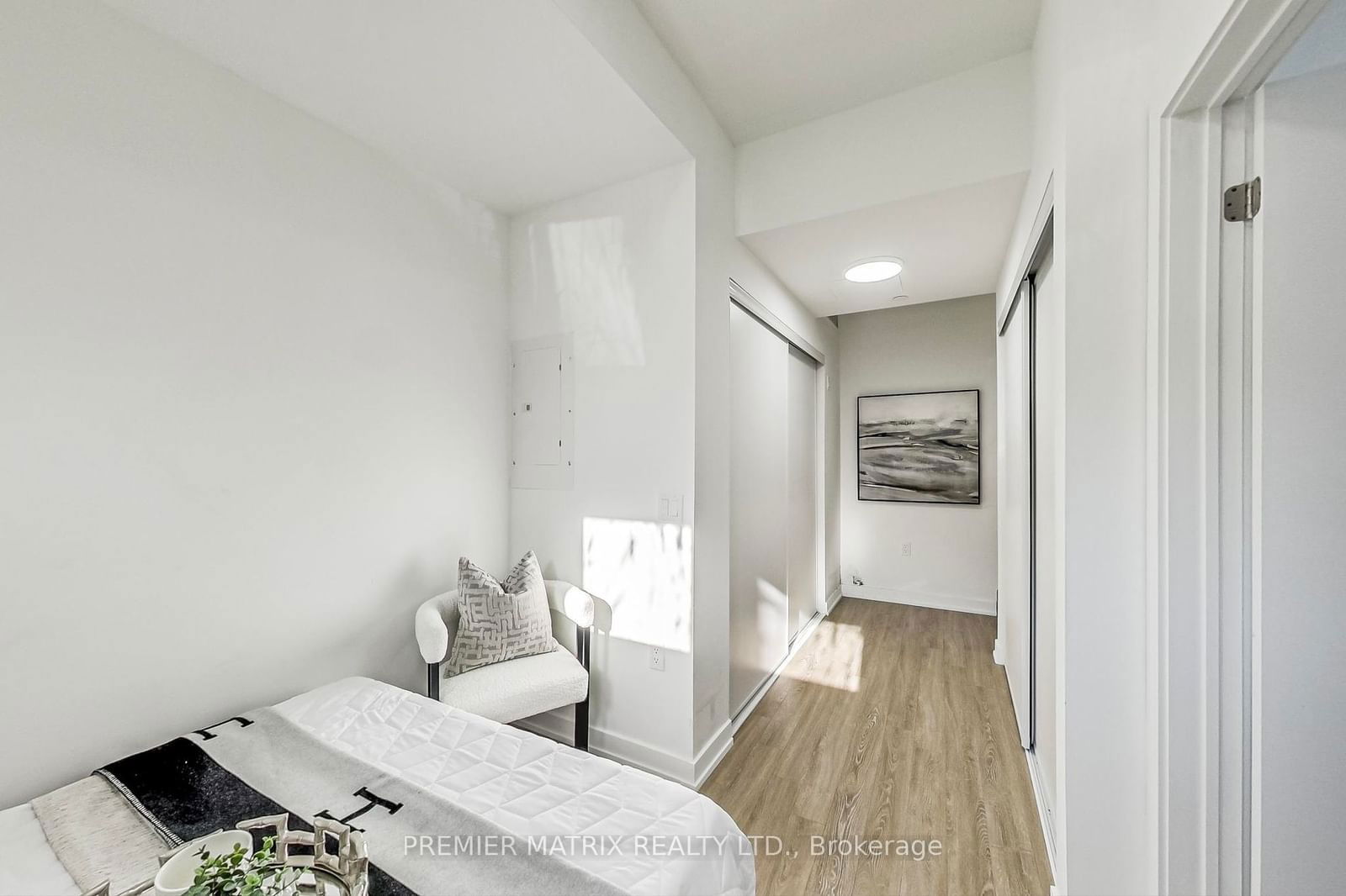 485 Logan Ave, unit 114 for sale