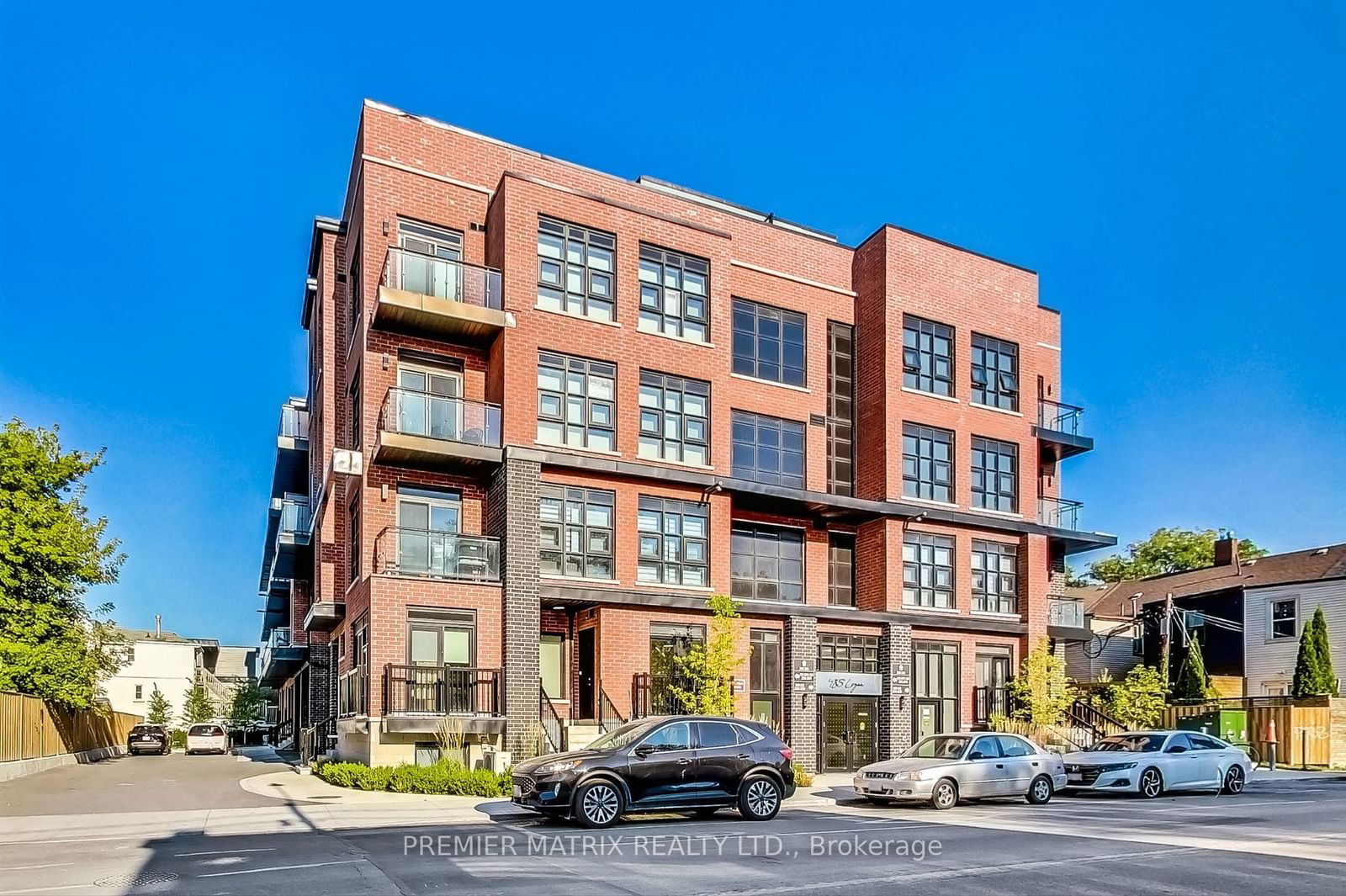 485 Logan Ave, unit 114 for sale