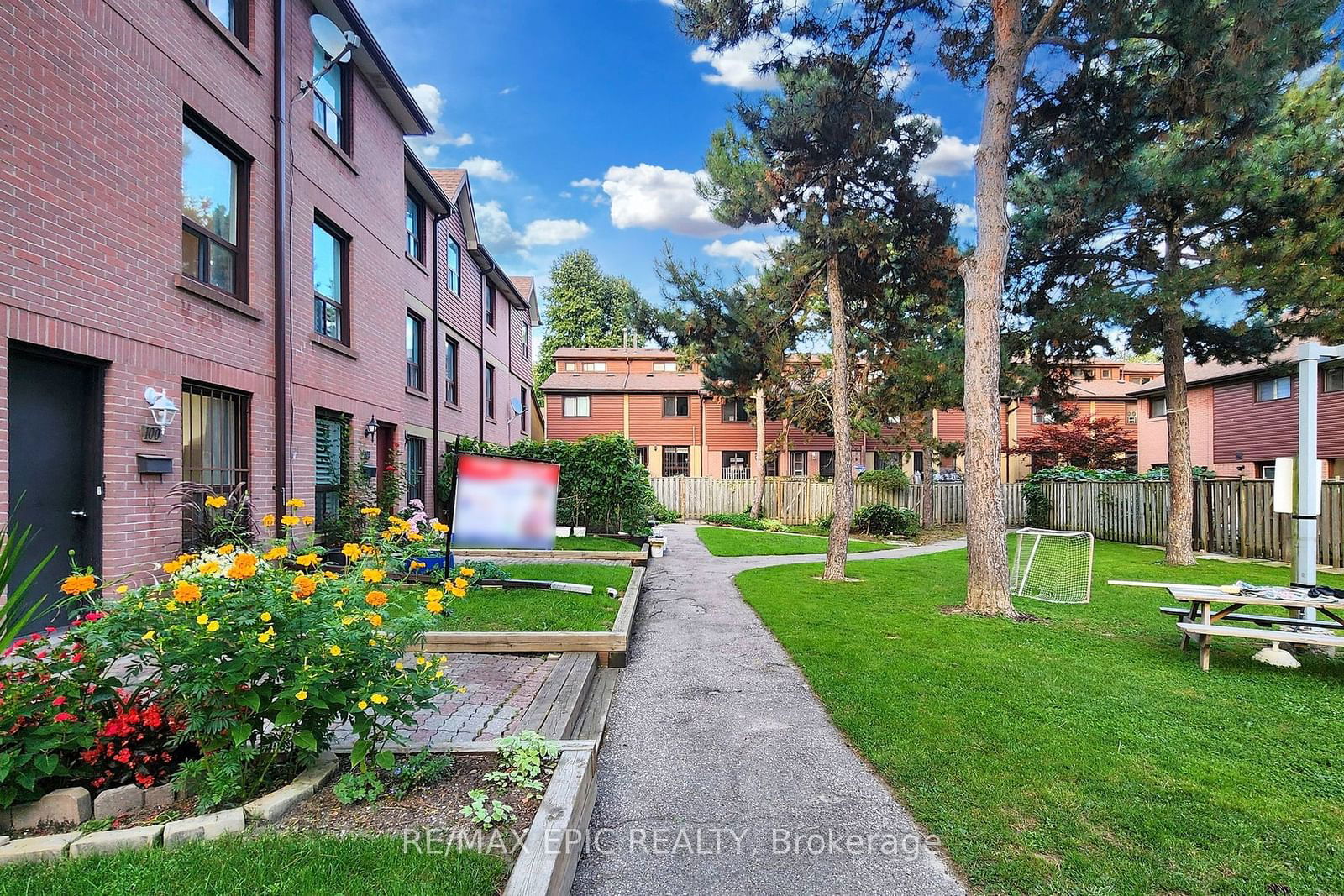 275 Broadview Ave Townhomes, East End, Toronto