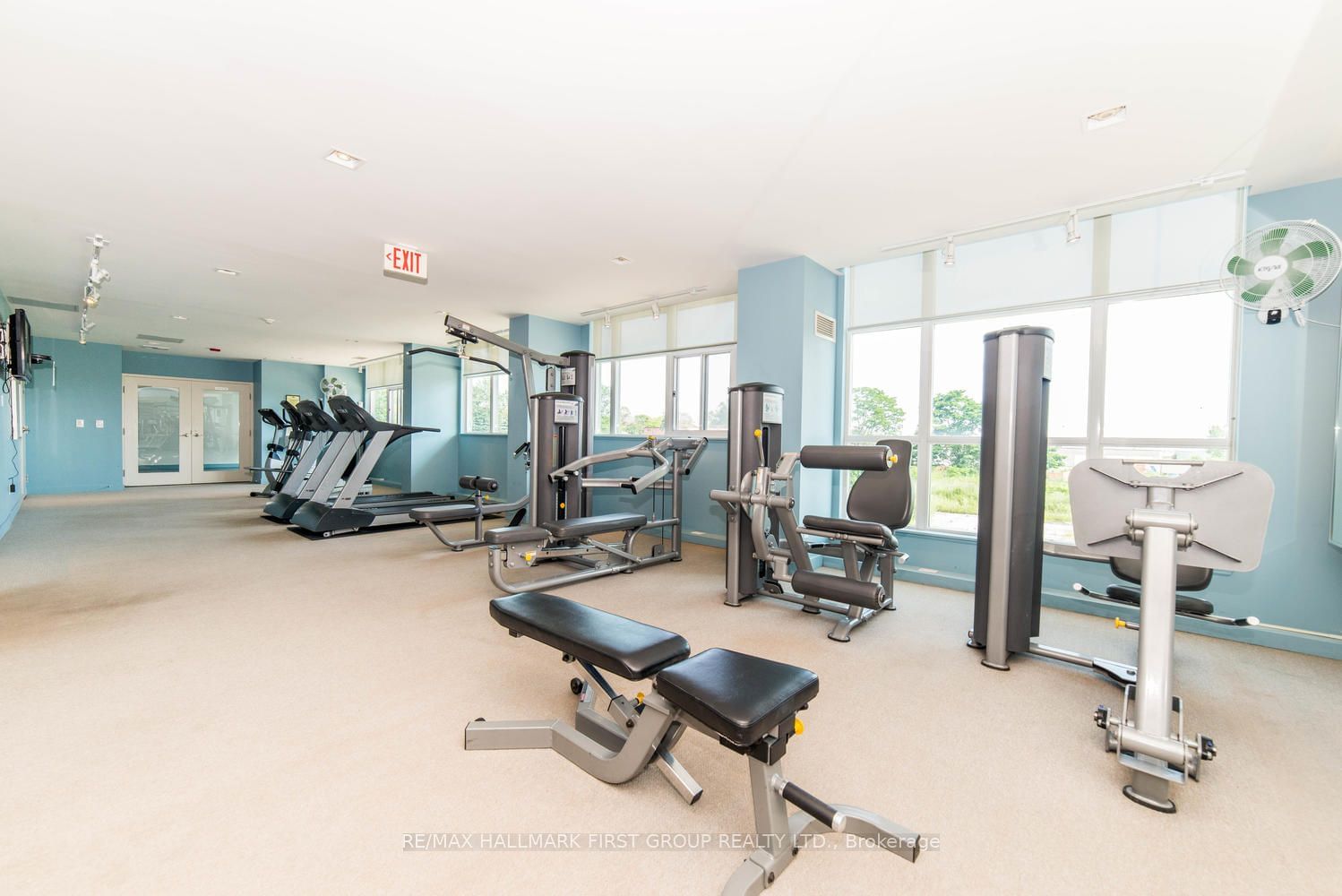 1600 Charles St, unit 401 for sale - image #31