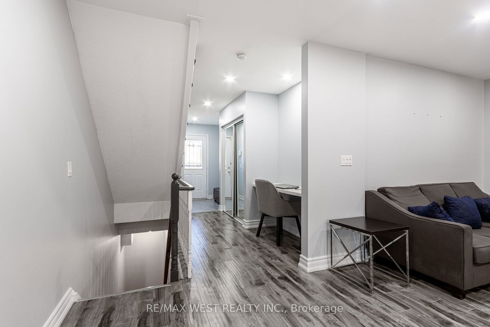 6157 Kingston Rd, unit 18 for sale - image #4