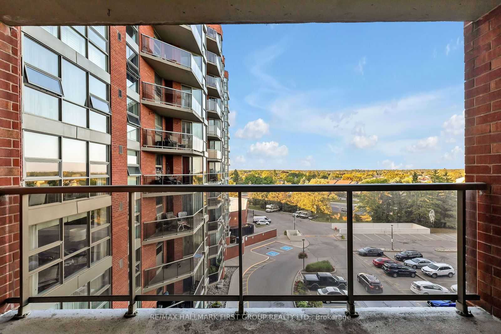 10 Dean Park Rd, unit 610 for sale - image #32