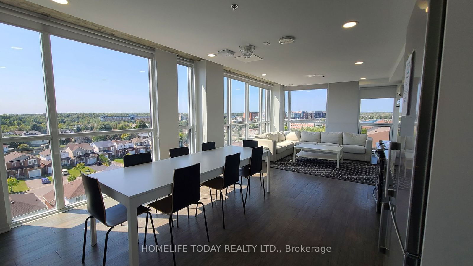 1900 Simcoe St N, unit 743 for sale - image #4