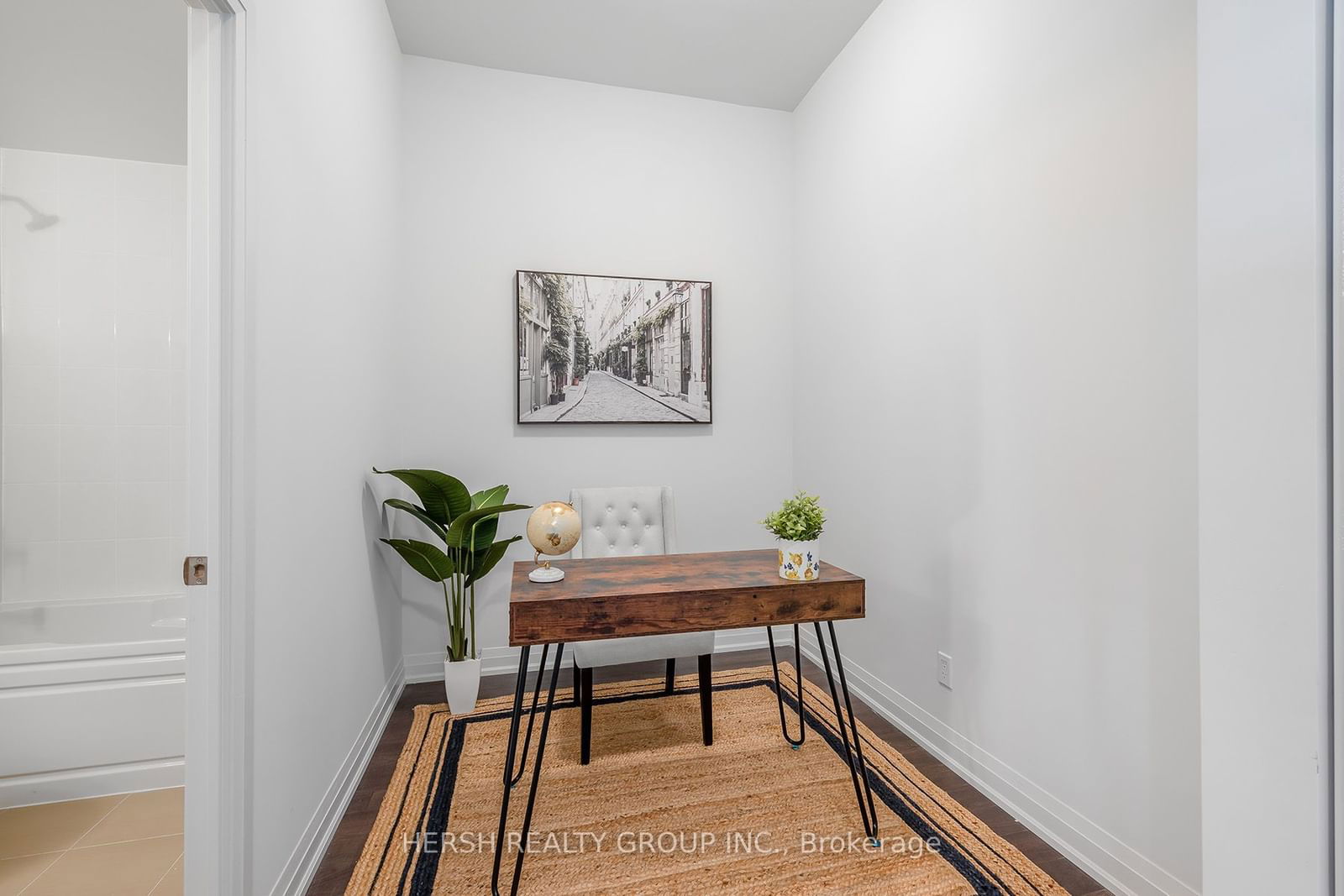 10 Meadowglen Pl, unit LPH5 for sale - image #12