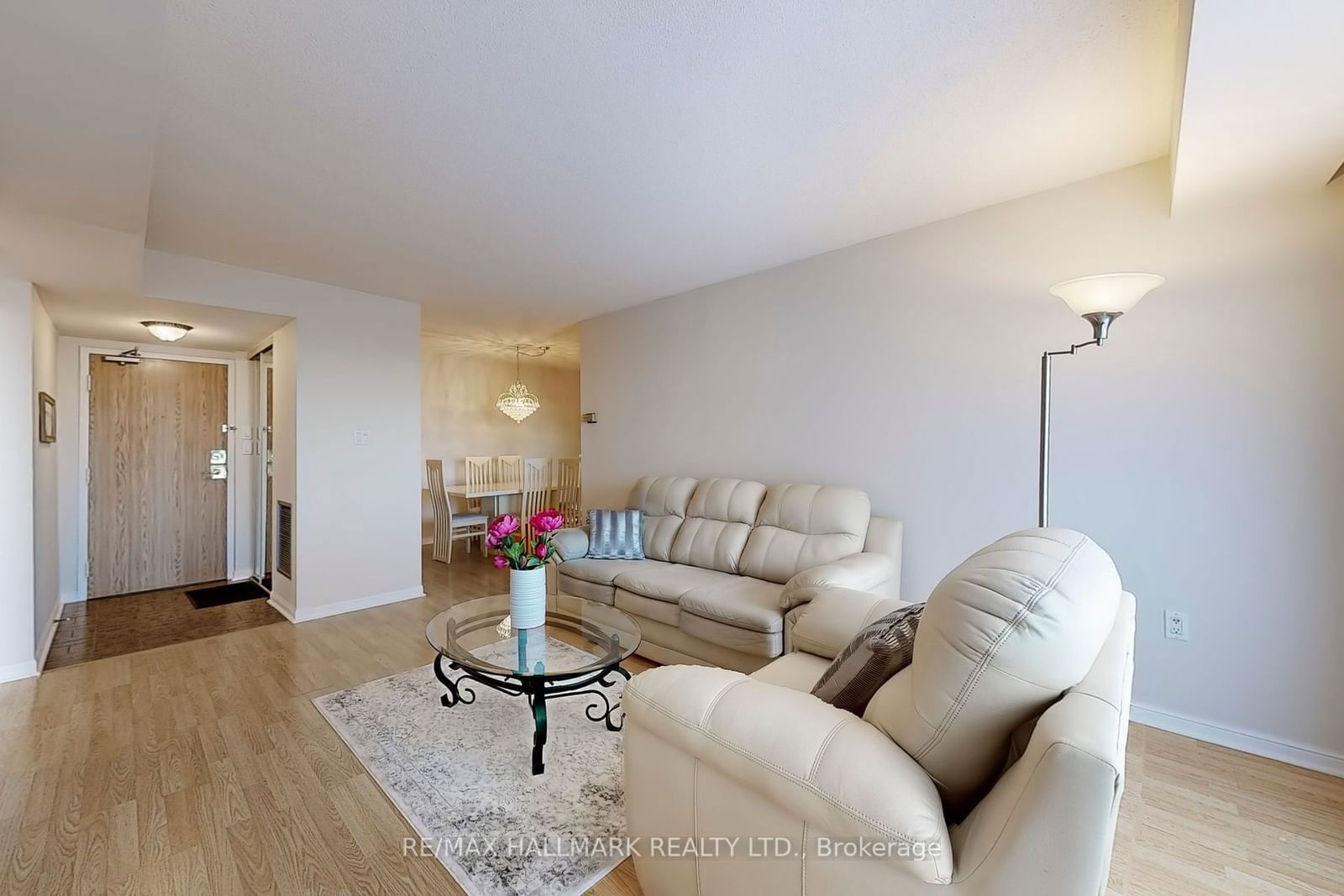 757 Victoria Pk Ave, unit 607 for sale - image #7