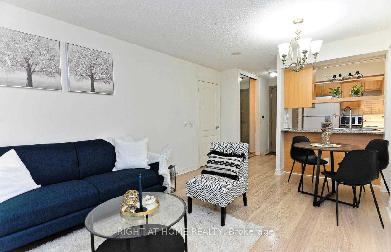 70 Town Centre Crt, unit 307 for rent