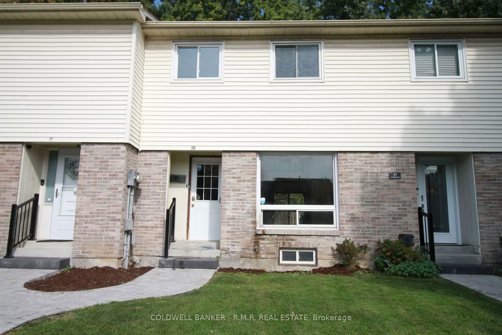 611 Galahad Dr, unit 26 for sale - image #1