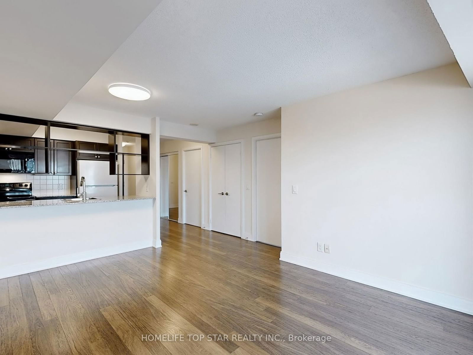 135 Green Village Sq, unit 2821 for sale - image #9