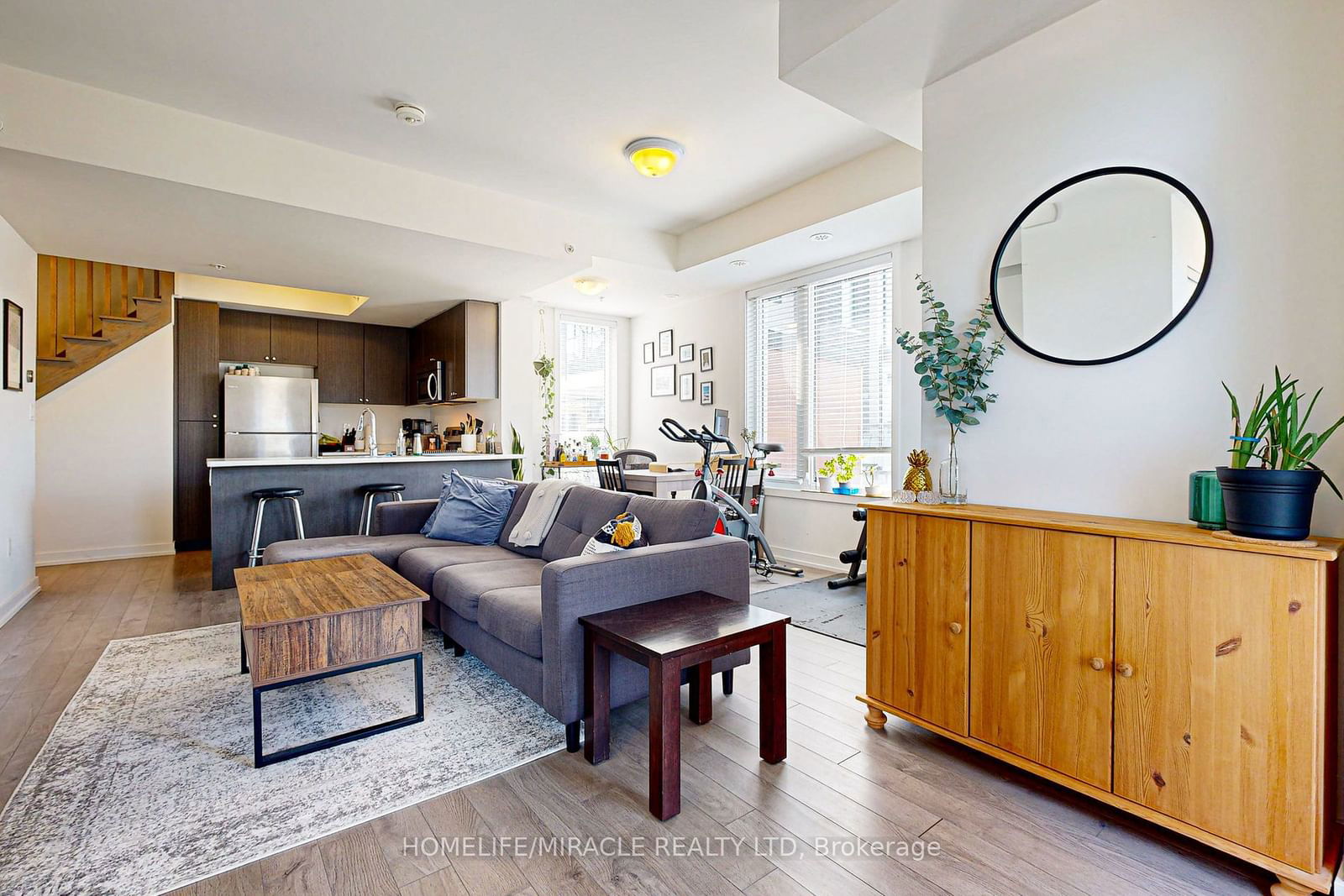 1555 Kingston Rd, unit 212 for sale - image #6